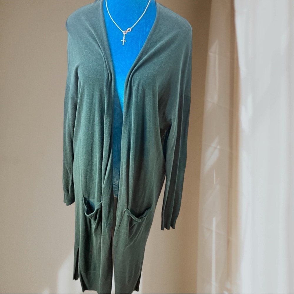 Old Navy Sweater Cardigan Size XL